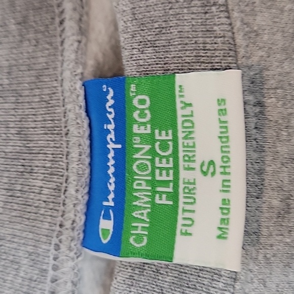 University of Michigan Champion Eco Fleece Crew neck Holiday Sweatshirt small - Picture 2 of 5